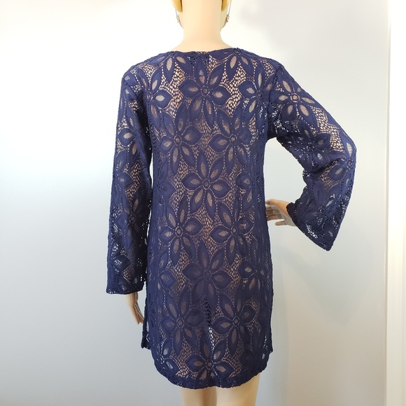 J. Valdi Daisy Lace Vee Yoke Cover-Up Tunic - Picture 3 of 8